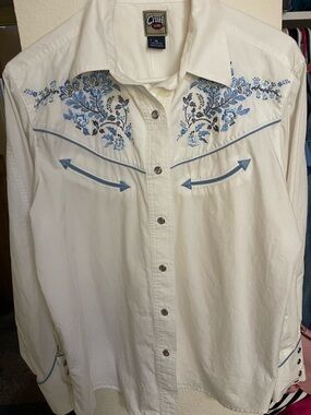 Cruel Girl White Button-Down Western Shirt with Blue Embroidery